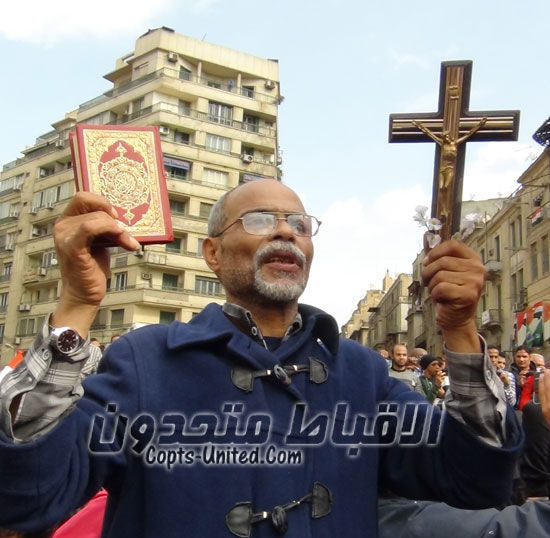 أبرز صــور و لافتات مرفوعة فى التحرير (جمعه الغضب  الثانية )
